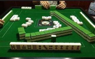 网红打麻将吃瓜图片大全,吃瓜图片大盘点，笑料百出！